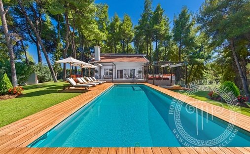 Villa in Kassandra, Macedonia and Thrace, Greece 1