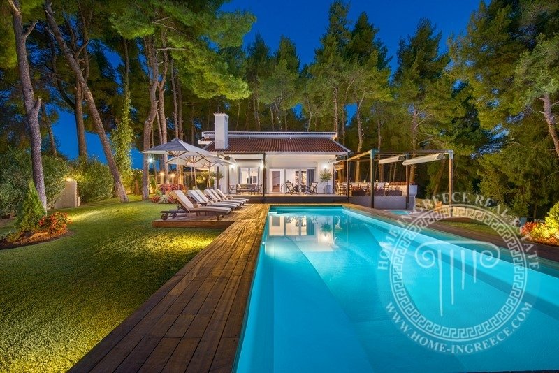 Villa in Kassandra, Macedonia and Thrace, Greece 2 - 12494862