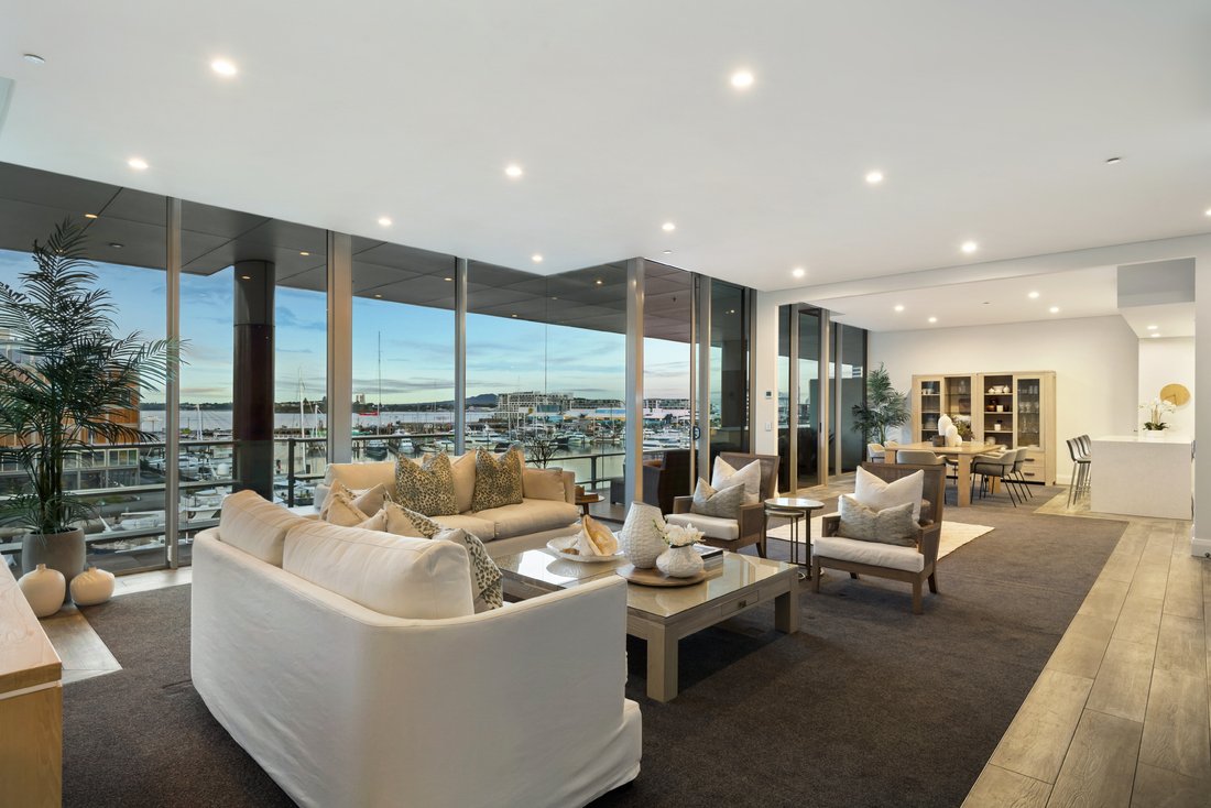 Absolute Waterfront Luxury In Auckland, Auckland, New Zealand For Sale