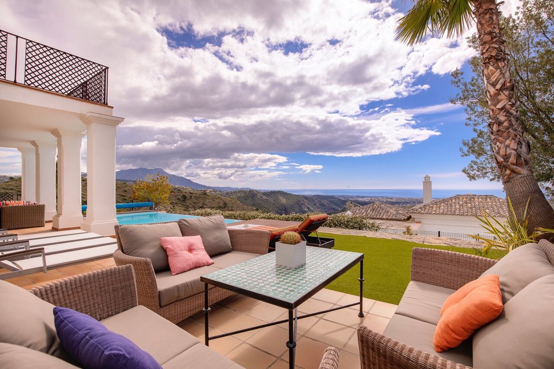 Villa in Benahavis, Andalusia, Spain 2 - 12495581