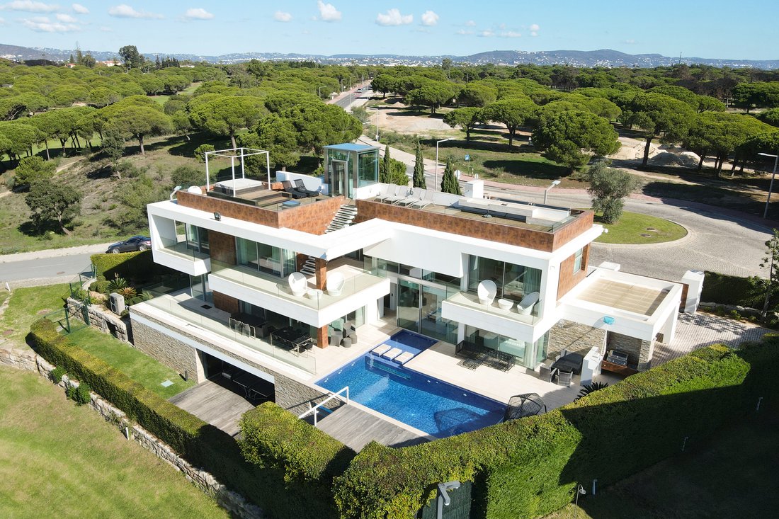 House, 5 Bedrooms, For Sale In Loulé, Algarve, Portugal For Sale (12353144)