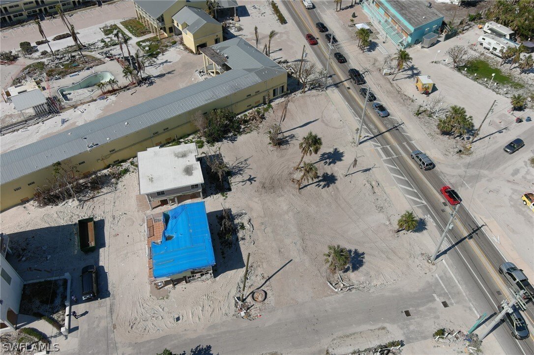 Land in Fort Myers Beach, Florida, United States 2 - 12424507