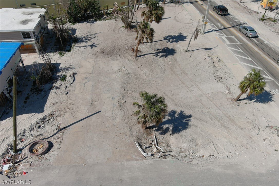 Land in Fort Myers Beach, Florida, United States 3 - 12424507