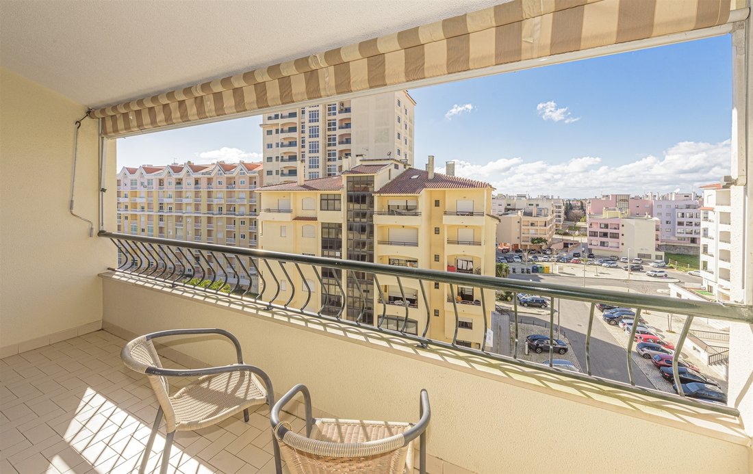 Duplex Apartment T5 In Bairro Do Rosario, Cascais In Cascais, Lisbon