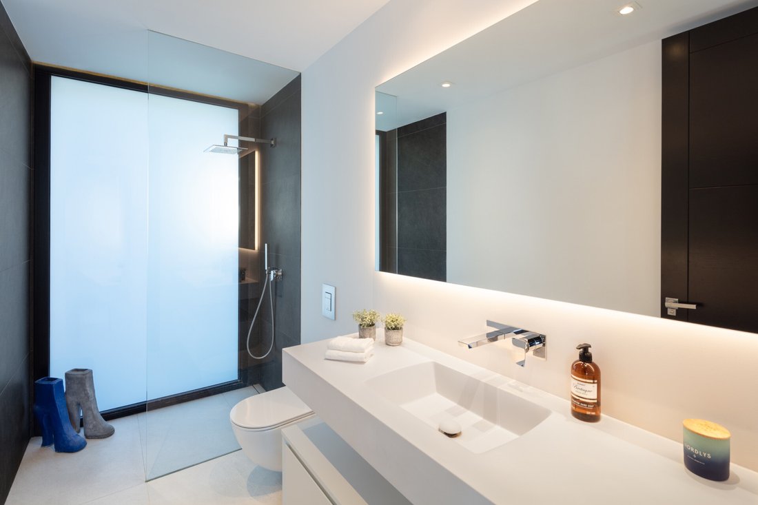Villa in Puerto Banus, Marbella, Spain 5 - 12501594