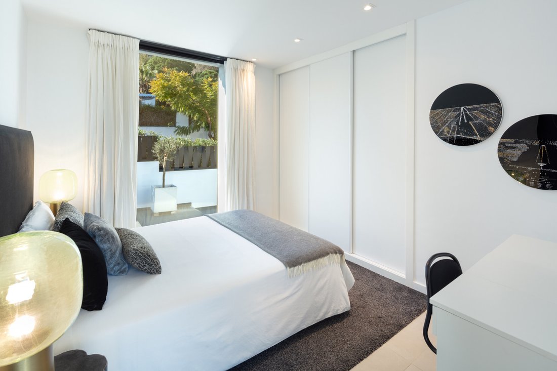 Villa in Puerto Banus, Marbella, Spain 4 - 12501594