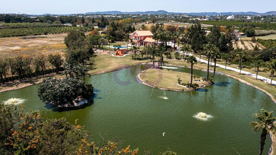 A Private Luxury Estate In Olhão, Algarve, Portugal For Sale (12498249)