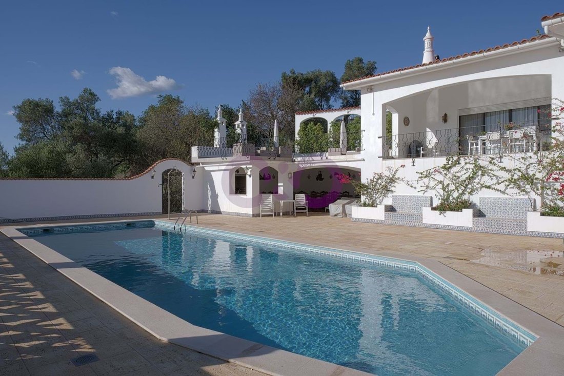 Unique Villa With Amazing Views In Almancil In Almancil, Algarve, Portugal For Sale (12498226)