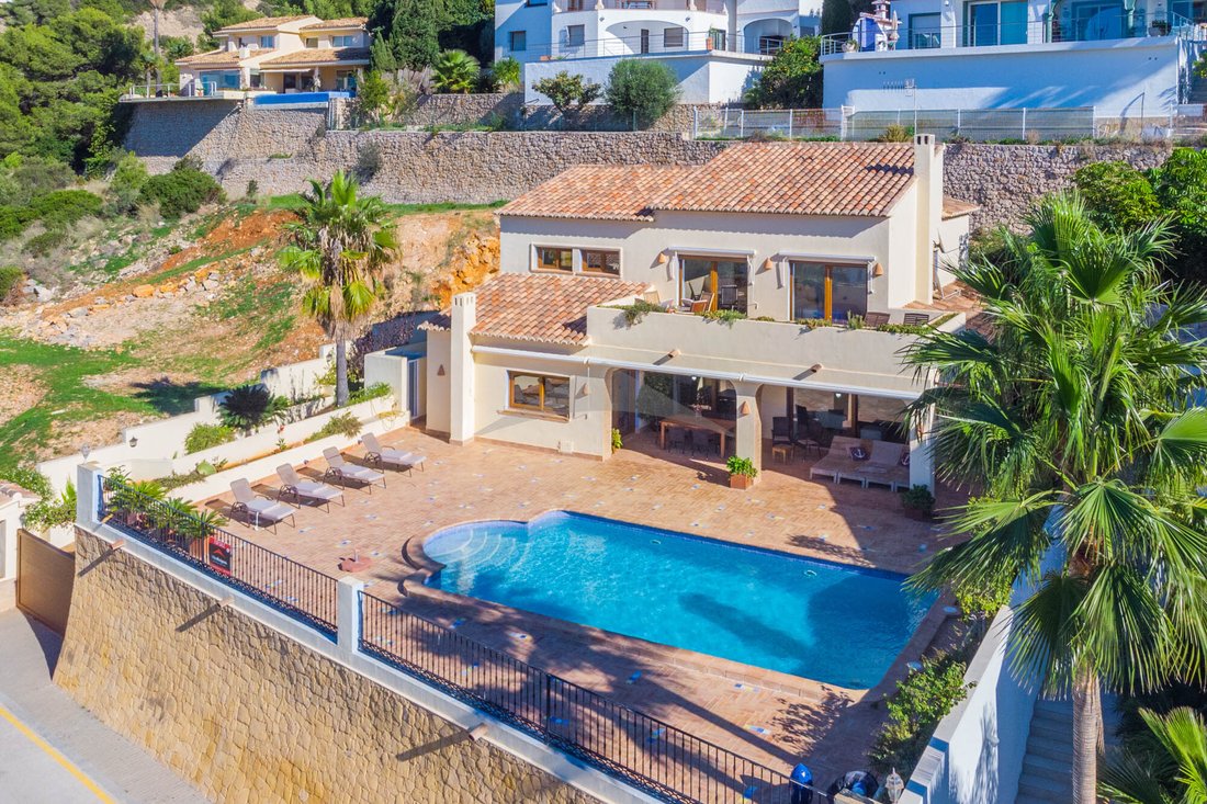 Villa in Moraira, Teulada, Valencian Community 2 - 12501860