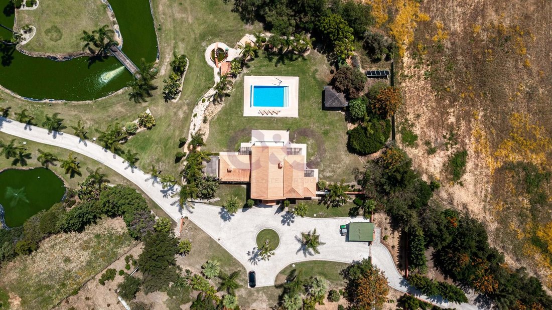A Private Luxury Estate In Olhão, Algarve, Portugal For Sale (12498249)