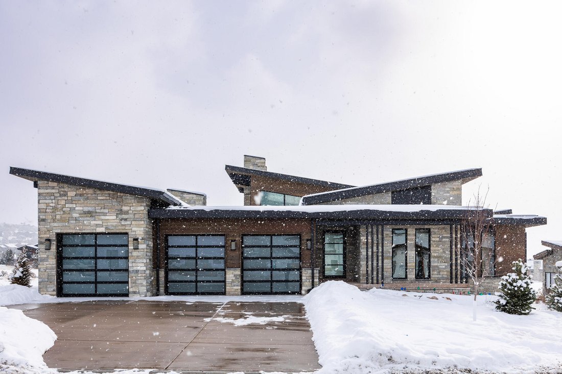 Custom Single Level Home On Red Ledges Golf In Heber City, Utah, United States For Sale (12498136)