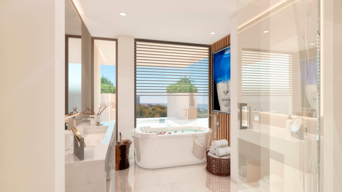 Luxury Golf Course Penthouse Rentals With Private Golf Coaching For Seniors photo