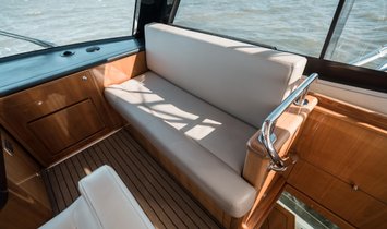 Riviera 53