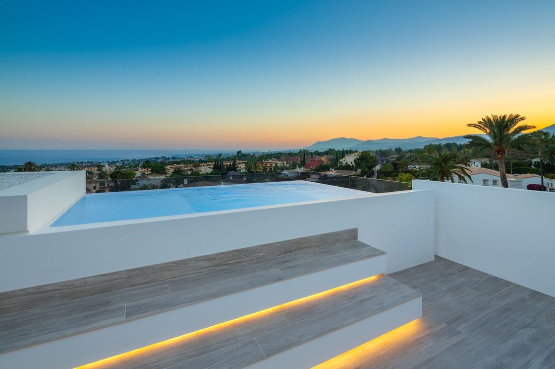 Villa in Marbella, Andalusia, Spain 5 - 12505413