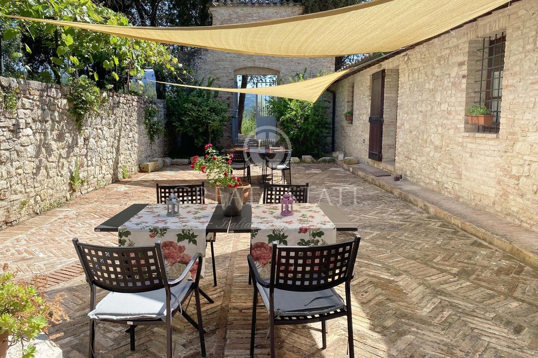 Finca en Umbría, Italia 4 - 12505373