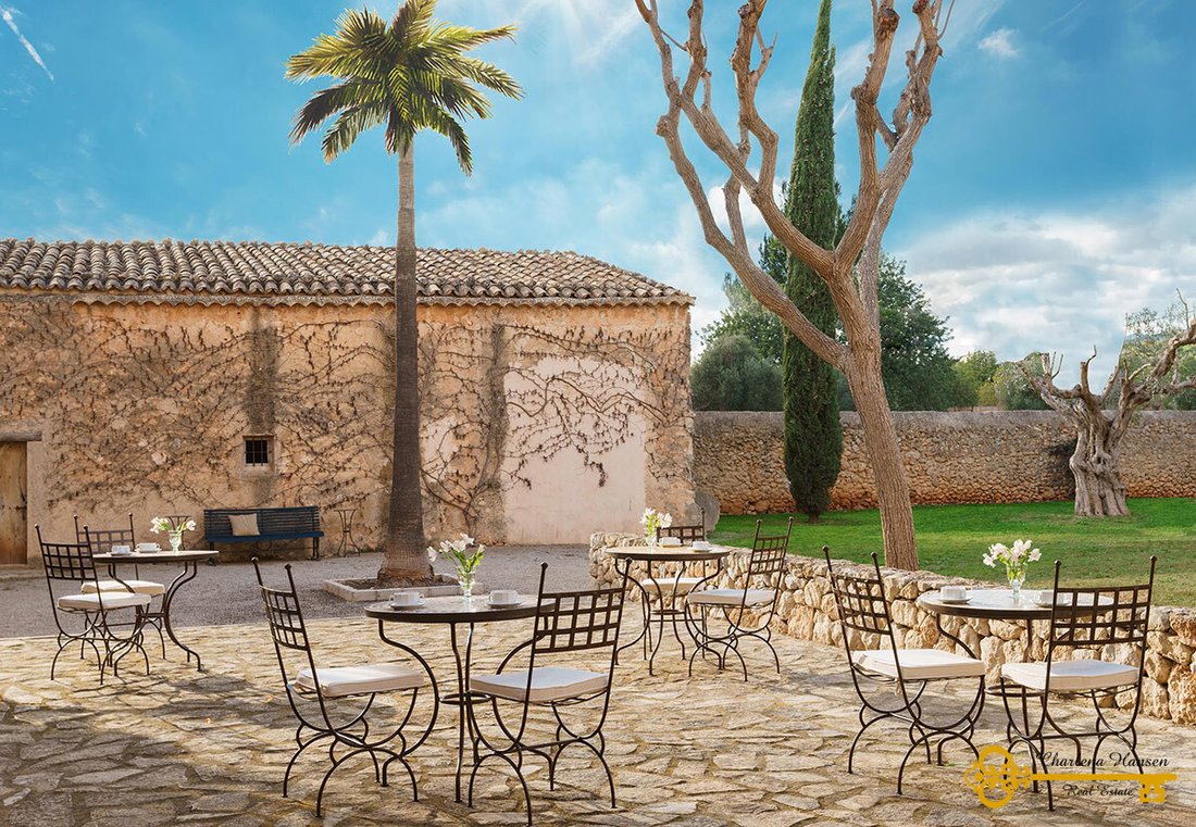 Finca in Santa Maria del Cami, Balearic Islands, Spain 3 - 12505190