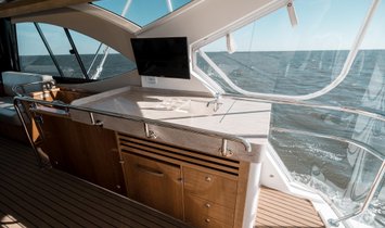 Riviera 53