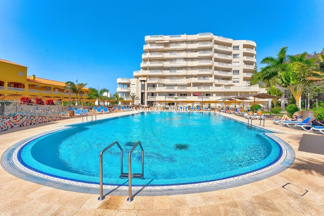 Apartment in Acantilados de Los Gigantes, Canary Islands, Spain 1 - 12505717