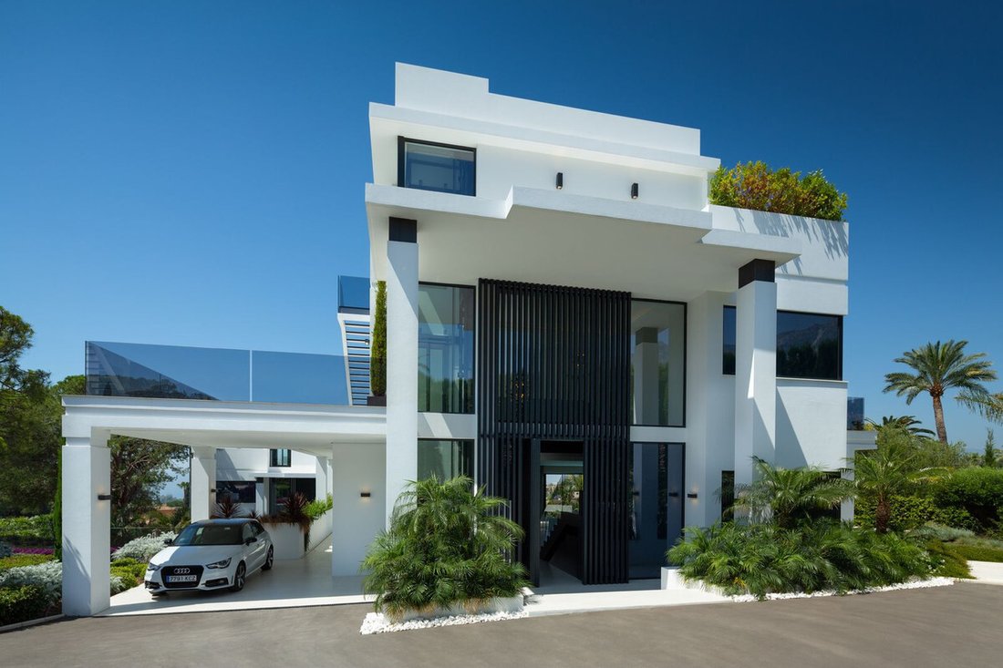 Villa in Marbella, Andalusia, Spain 4 - 12505413