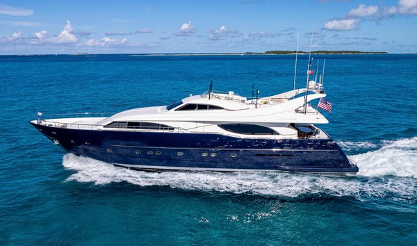Ferretti 94 Raised Pilot House (12504883)