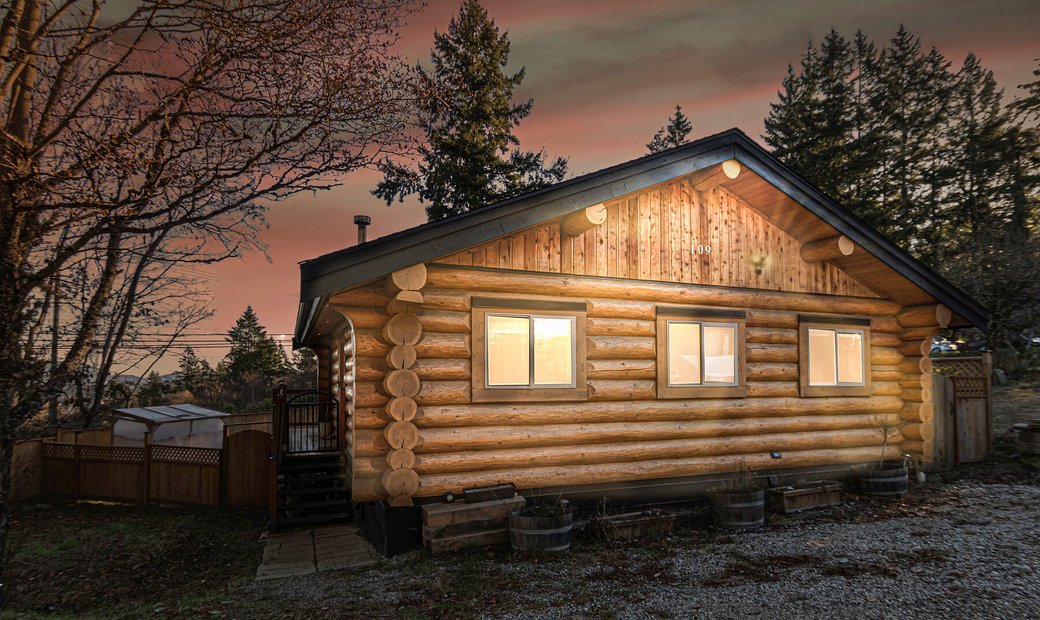 Blockhaus Auf Salt Spring In Long Harbour, Britisch Kolumbien, Kanada
