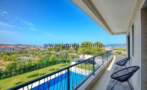 Villa in Gradska cetvrt Varos, Sibenik, Sibenik-Knin County 1