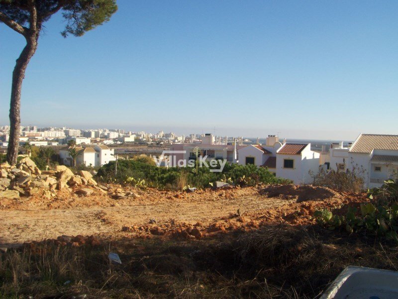 Land for sale in Faro, Portugal — €1,295,000