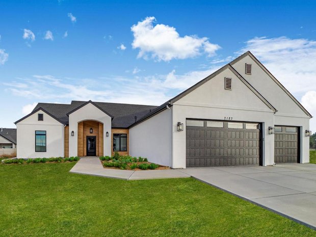 Lujo moderno casas en venta en Twin Falls, Idaho | JamesEdition
