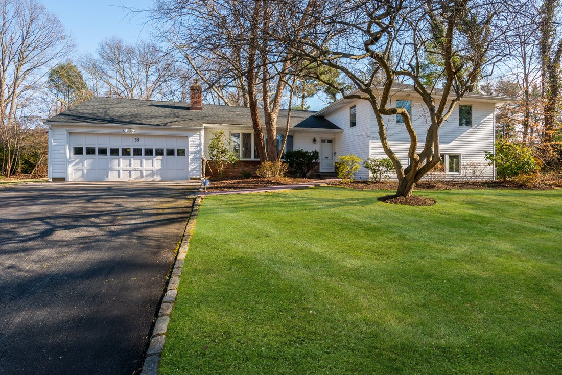 35 Drake Lane, Manhasset, Ny, 11030 In Manhasset, New York, United