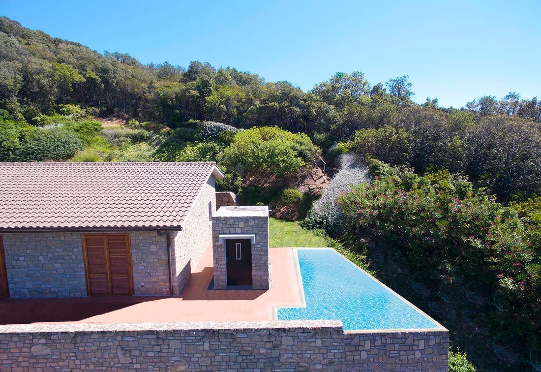 Villa in Punta Ala, Castiglione della Pescaia, Tuscany 3 - 12511492