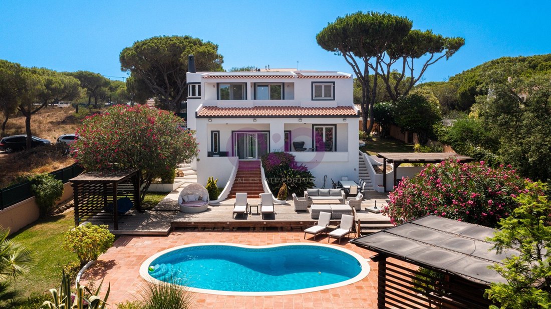 Delightful 4 Bedroom Villa In Almancil In Almancil, Algarve, Portugal