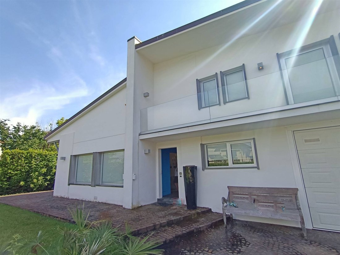 Villa in Vittoria Apuana, Forte dei Marmi, Tuscany 2 - 12511325