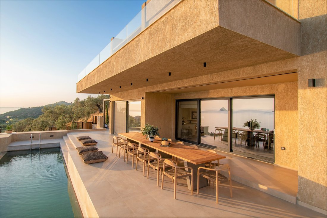 Villa in Galatas Community, Troizinia, Greece 4 - 12516556