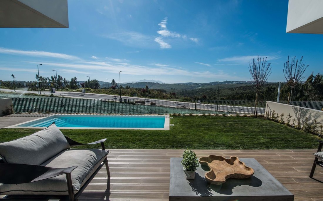 4 Bedroom Villa Near Lisbon In Belas, Lisbon, Portugal For Sale (12514358)