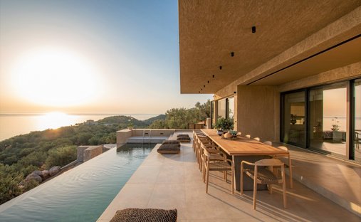 Villa in Galatas Community, Troizinia, Greece 1