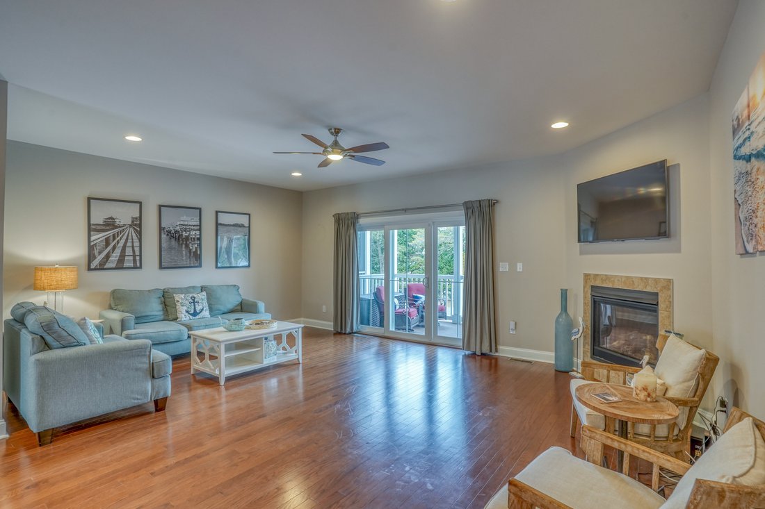 4 Bedrooms Single Family Detached In Ocean View, Delaware, United