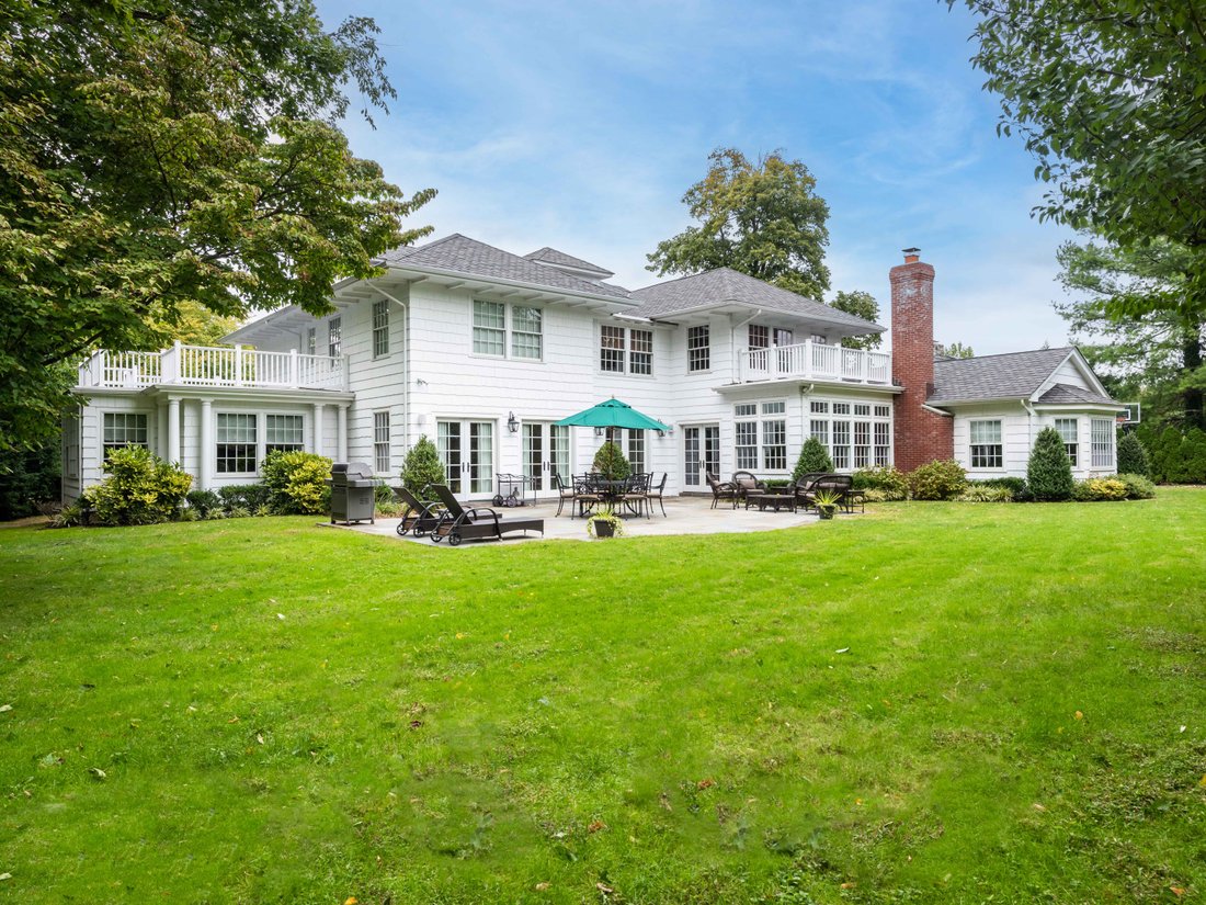 12 Westgate Boulevard, Manhasset, Ny In Manhasset, New York, United