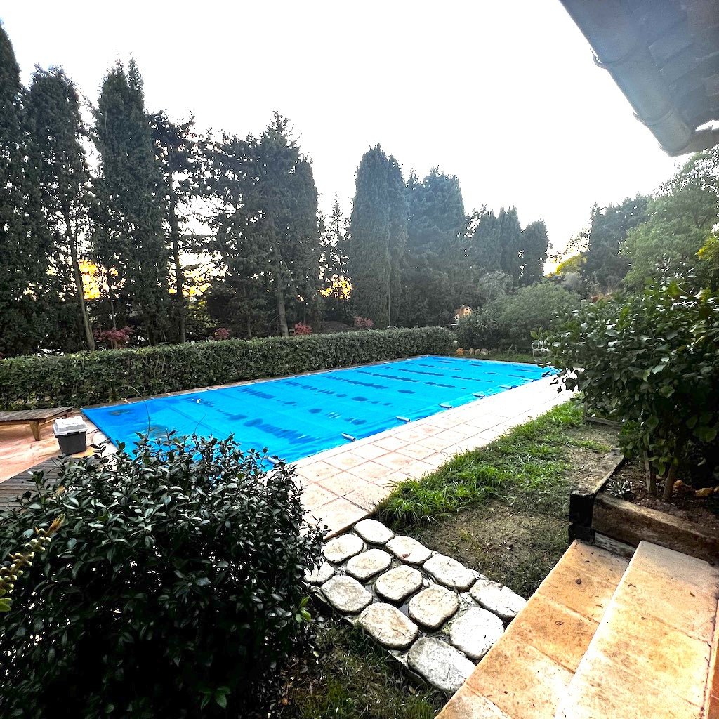 « Deux Villas en Provence » – A Twin Sanctuary of Sunlit Elegance in Grasse’s Golden Hills