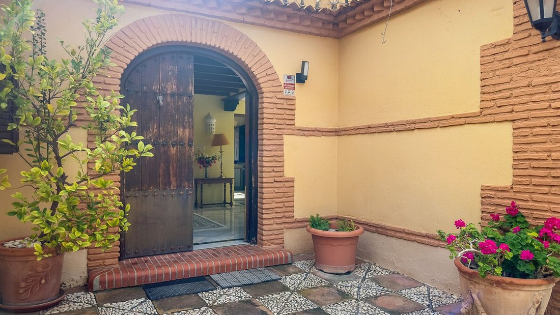 Villa For Sale In La Herradura, Granada In La Herradura, Andalusia, Spain For Sale (12519450)