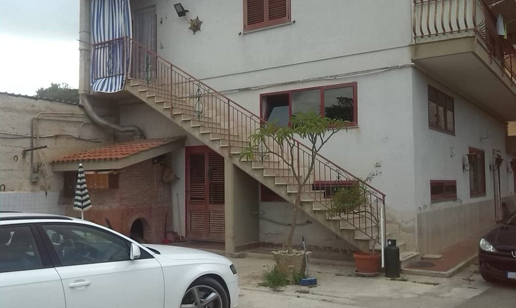 Villa Bifamiliare Calatafimi Alta In Palermo, Italy For Sale (12519326)