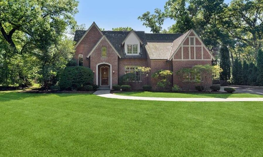 321 Greenwood Avenue In Lake Bluff, Illinois, United States For Sale