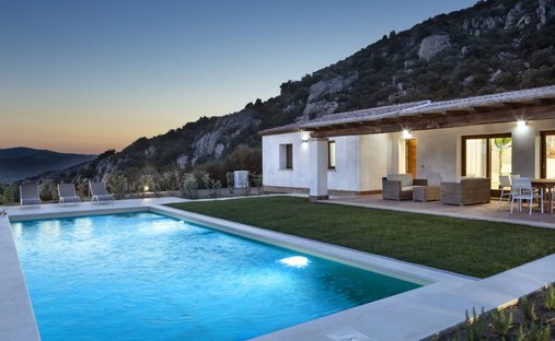 Villa a San Pantaleo, Olbia, Italia 1