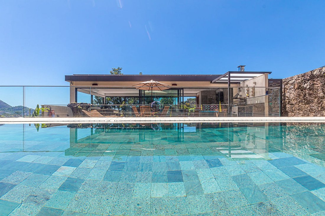 Villa in Rio de Janeiro, State of Rio de Janeiro, Brazil 1 - 12522392