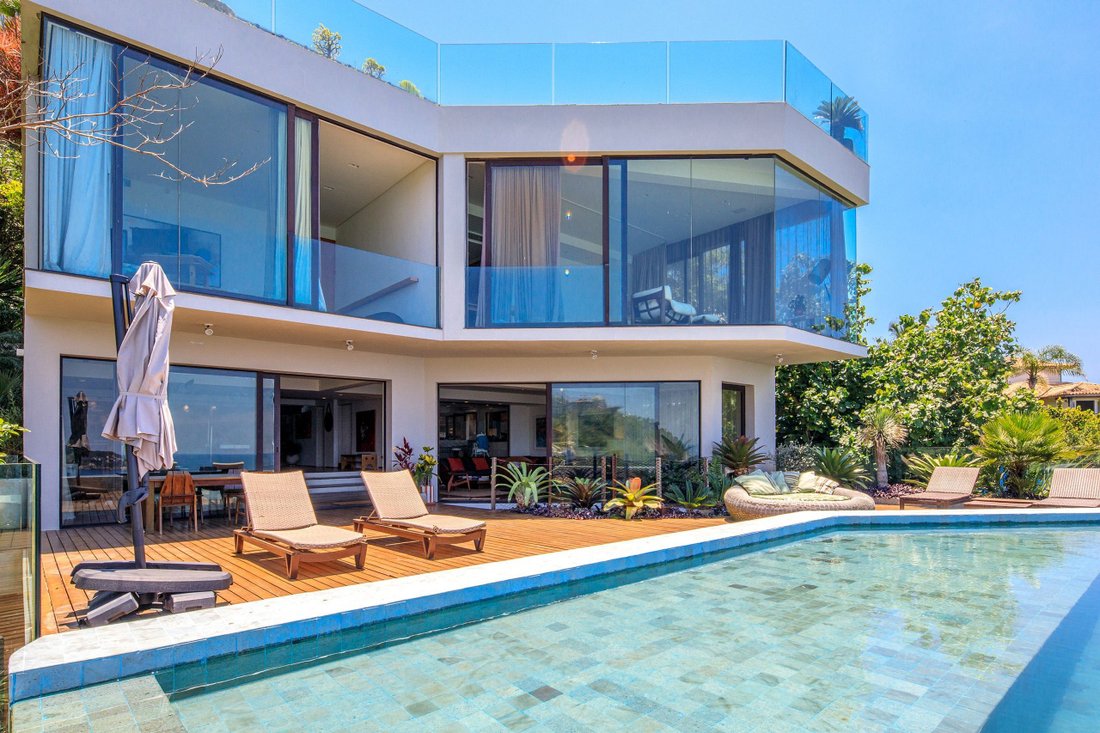 Villa in Rio de Janeiro, State of Rio de Janeiro, Brazil 2 - 12522163