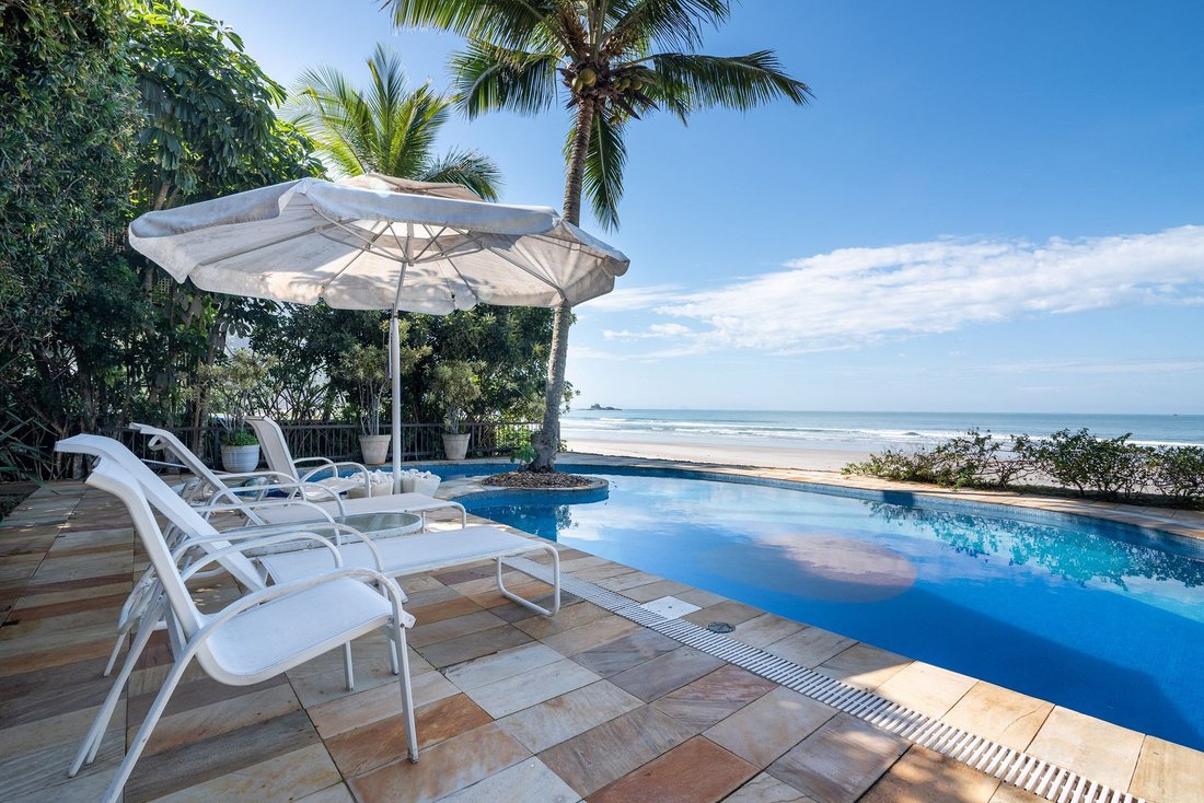 Villa in Cidade Jardim Tom, State of São Paulo, Brazil 3 - 12522518