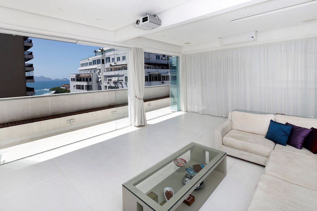 Apartment in Rio de Janeiro, State of Rio de Janeiro, Brazil 4 - 12522256