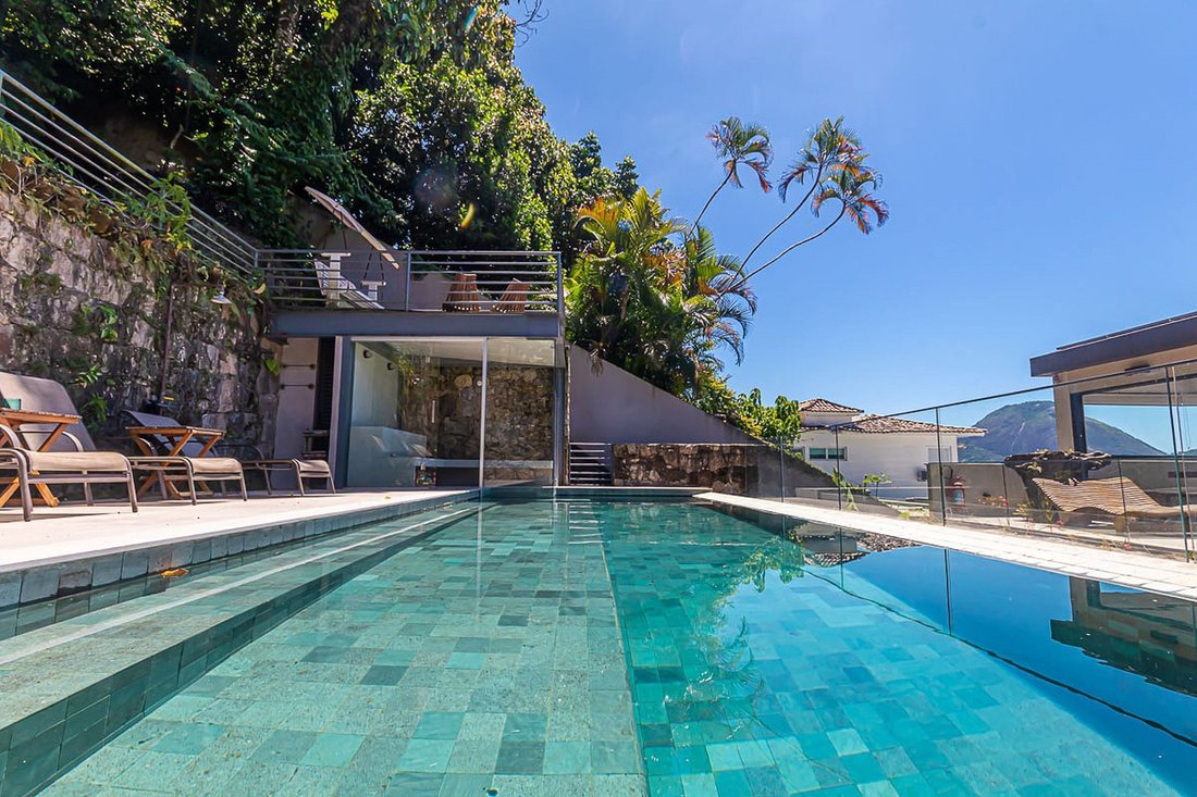 Villa in Rio de Janeiro, State of Rio de Janeiro, Brazil 3 - 12522392