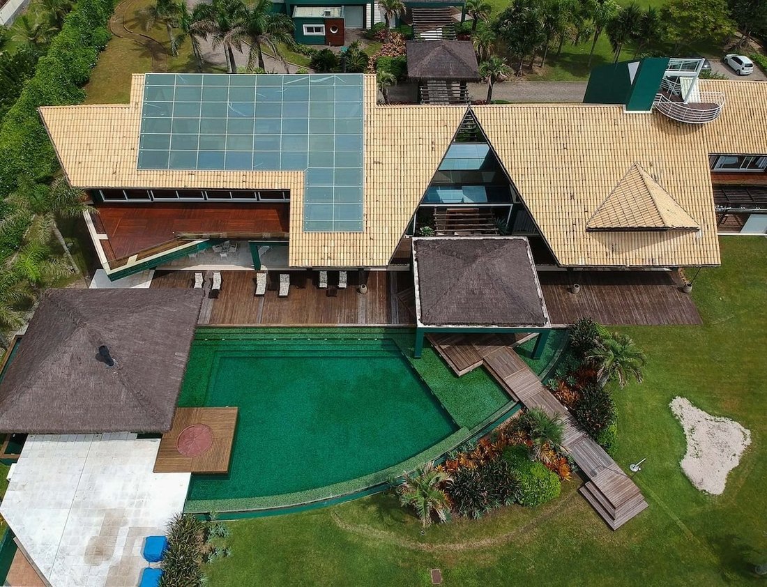 House in Morro das Pedras, State of Santa Catarina, Brazil 1 - 12522324