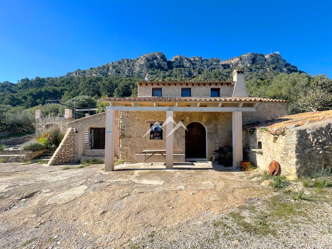 Finca in Llucmajor, Balearic Islands, Spain 2 - 12522577