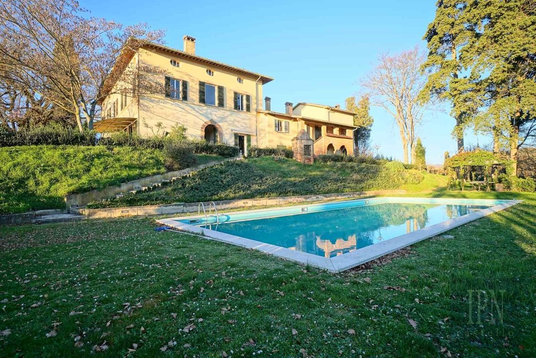 Villa in Città di Castello, Umbria, Italy 1 - 12522728